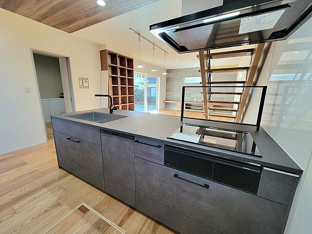 キッチン 高知市朝倉本町1丁目