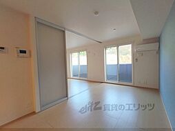 JR奈良線 平城山駅 徒歩1分の賃貸アパート 2階1LDKのリビング/ダイニング