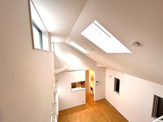 リビング/ダイニング 台東区東上野5丁目