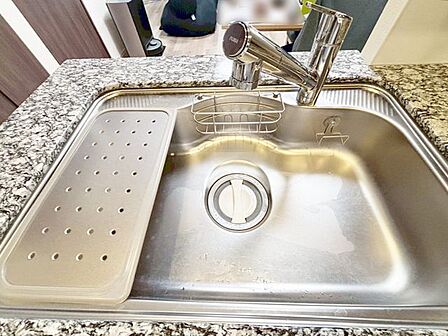 ◆ディスポーザー◆浄水器◆食器洗浄乾燥機◆3口コンロ◆グリル◆カウンターキッチン◆オープンキッチン