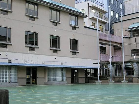台東区立上野小...