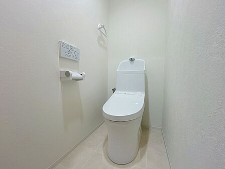 新品トイレ
