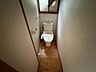 トイレ：一階トイレです。