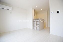 ニューコスモス 201 2階3LDKのリビング/ダイニング