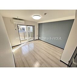 IRSG 205 2階1Kのリビング/ダイニング