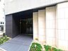 エントランス：マンションエントランス
