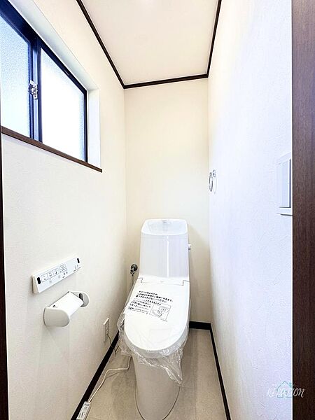 トイレを拡大表示