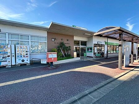 塩釜駅 1110m