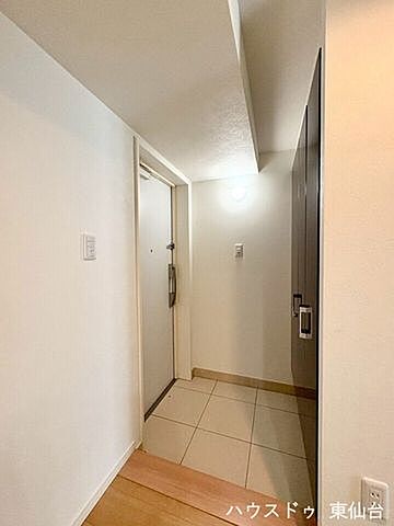 玄関 ザ・ライオンズ定禅寺タワー 6階/-