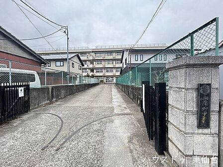 仙台市立蒲町中学校 850m
