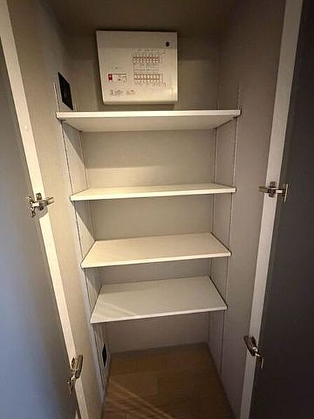 収納