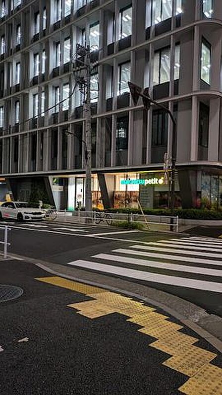 三井住友銀行 西新橋出張所 1210m