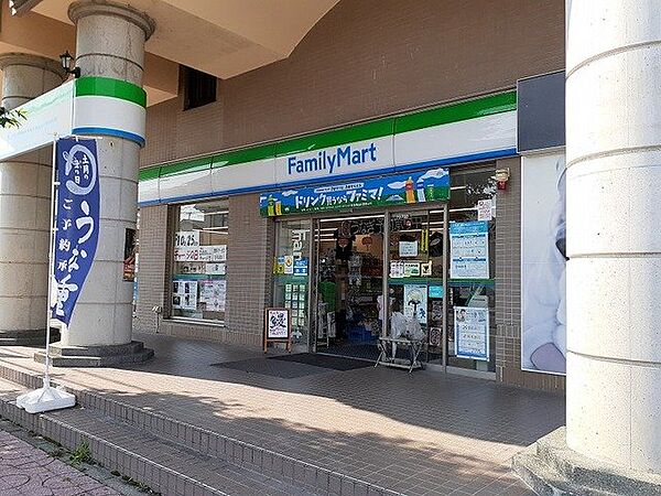 フェリーチェ　21