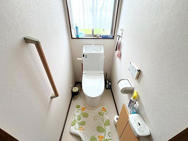 トイレを拡大表示