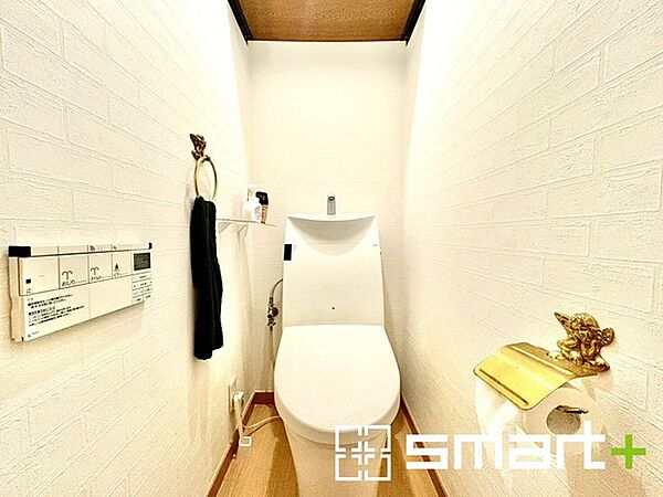 トイレを拡大表示