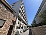 外観：南側道路からマンションを撮影【近鉄の仲介　京都北0800－888－9004】担当：佐々木