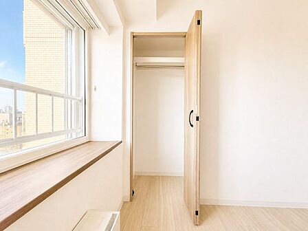 約5帖洋室のクローゼット