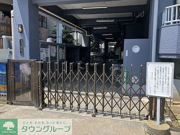 エントランス