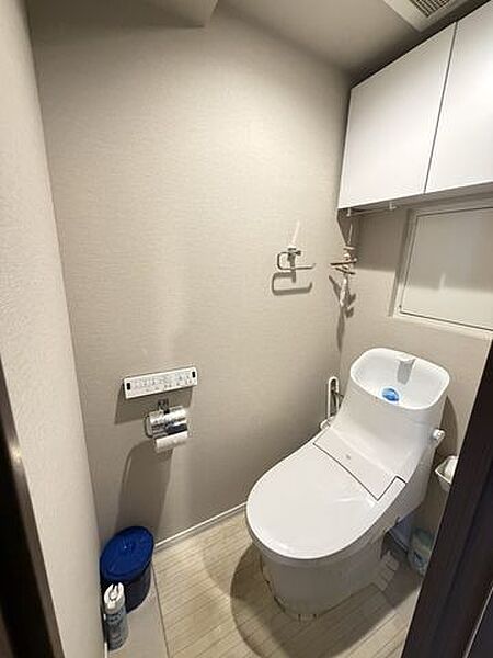 トイレを拡大表示