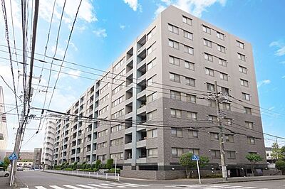 外観:外観写真です。総戸数100戸です。 外観:外観写真です。総戸数100戸です。
