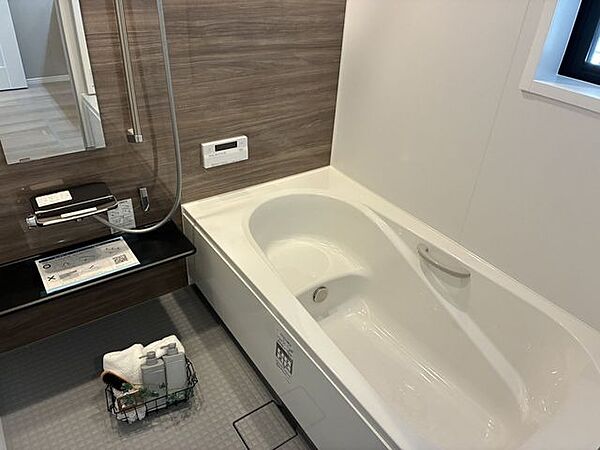 浴室を拡大表示
