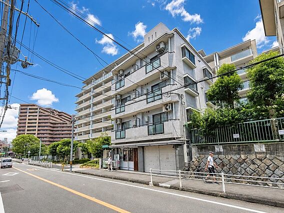 前面道路含む外...