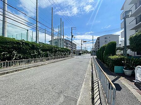 とても閑静な住宅地に位置しています♪