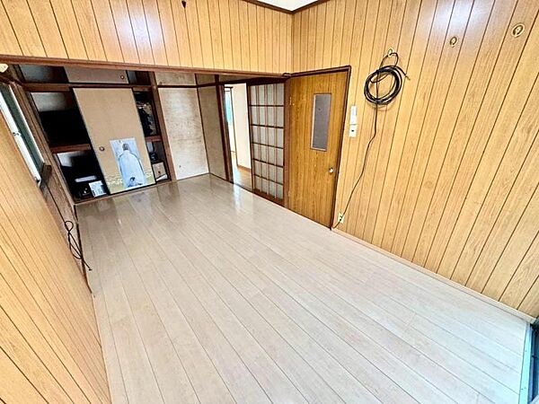室内