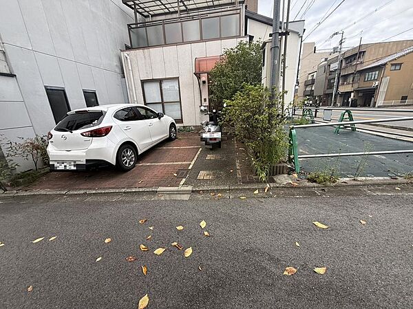 駐車場を拡大表示
