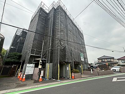 外観:住まいのメンテナンスが行われ、より長く快適に過ごすための準備が整えられています。 外観:住まいのメンテナンスが行われ、より長く快適に過ごすための準備が整えられています。