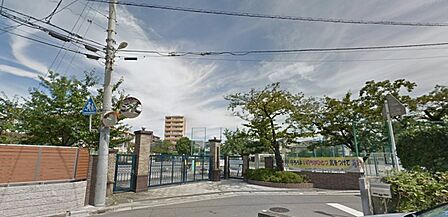 さいたま市立仲本小学校(830m)