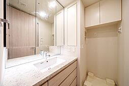 パウダールーム