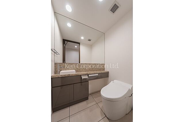 トイレ プレミスト南青山 1階/-