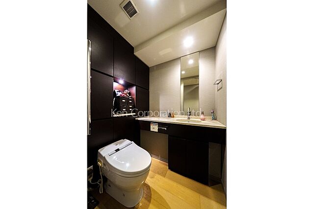 トイレ 南青山テラス　常盤松フォレスト 4階/-