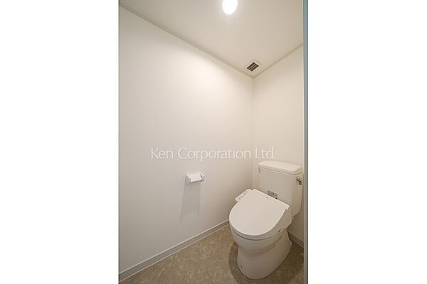 トイレを拡大表示