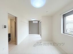 近鉄奈良線 生駒駅 徒歩9分の賃貸アパート 1階1Kのリビング/ダイニング