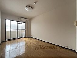 ソレイユ新伊丹 1階1Kのリビング/ダイニング