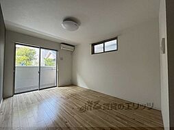 ワコーレヴィータ新伊丹 301 3階1Kのリビング/ダイニング