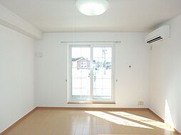 近鉄山田線 東松阪駅 徒歩3分の賃貸アパート 2階1LDKのリビング/ダイニング