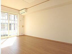 近鉄山田線 松阪駅 徒歩27分の賃貸アパート 1階1LDKのリビング/ダイニング