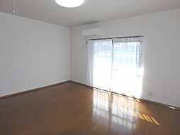 ヴェルドミール 103 1階1DKのリビング/ダイニング