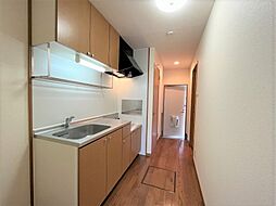 ユウェンタース 101 1階1Kのリビング/ダイニング