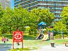 周辺：区立港南和楽公園 徒歩13分。 980m