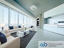 ドゥ・トゥール　イースト 1LDKのリビング/ダイニング