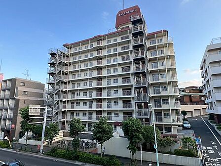 都営浅草線「馬込」駅徒歩約5分。新耐震基準適合の7階建マンション。周辺に生活便利な施設が充実。