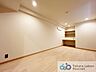 寝室：洋室約8.5帖：寝室としても使いやすい居室は、穏やかな時間を過ごしたい方におすすめです。