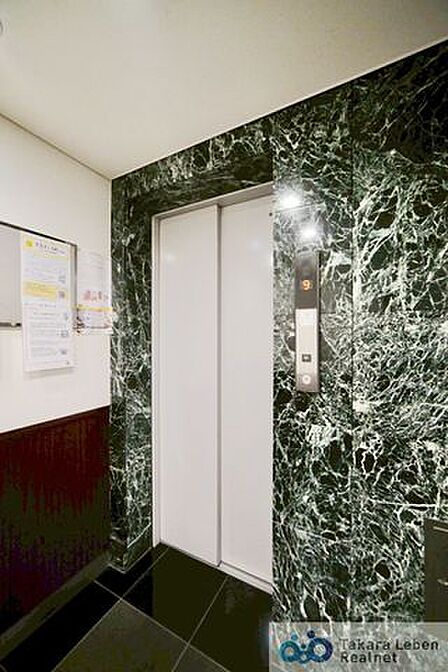 エレベーター