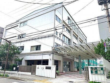 江東区立深川第四中学校 徒歩9分。 750m