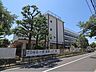 周辺：目黒区立目黒南中学校 徒歩12分。 910m