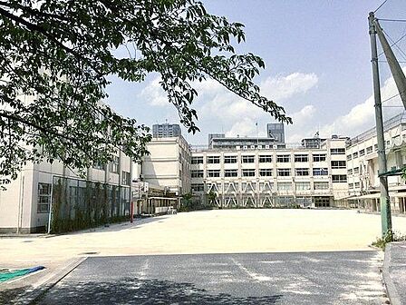 品川区立東海中学校 徒歩14分。 1110m